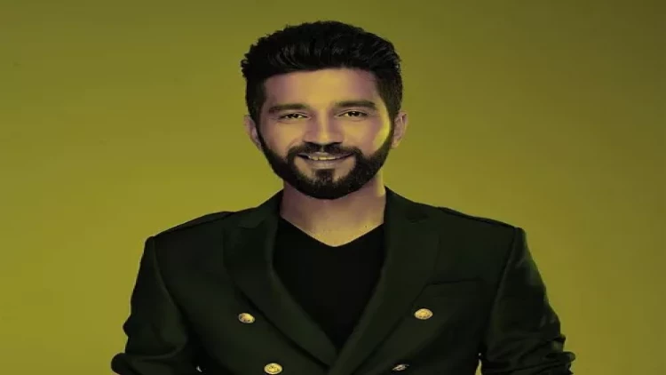 Əhmədin ifasına yaşlı kişinin RƏQSİ - VİDEO