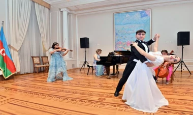 “Muzeydə musiqi” layihəsi çərçivəsində Filarmoniyanın kollektivi və “Gənclərə dəstək” liştirakçılarının konserti keçirilib - FOTO