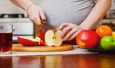 Alma qabıqlarını belə istifadə edin: Faydaları bitmir - FOTO