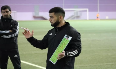 “Qarabağ”ın baş məşqçisi: “Çempionatda il ərzində belə tempdə 3-4 oyun olur”