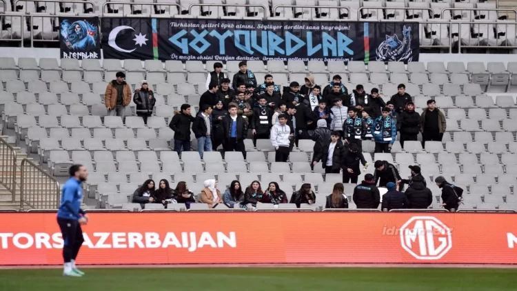 Millinin məşqindən maraqlı anlar - FOTO