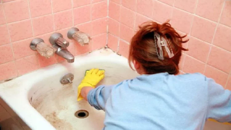 Hamamdan pas ləkələrini necə çıxarmaq olar?