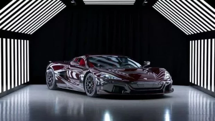 Dünyanın ən sürətli elektromobili: Unikal “Rimac Nevera” - FOTO