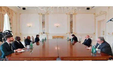 İlham Əliyev Dennis Fransisi qəbul edib - VİDEO - FOTO