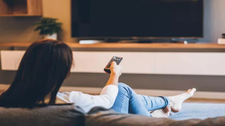 Azərbaycanda qız atasını bu məşhur verilişə görə öldürdü - Həbs edilmədi