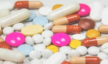 Dərman qəbul edən şəxslərin orucu pozulurmu? - AÇIQLAMA