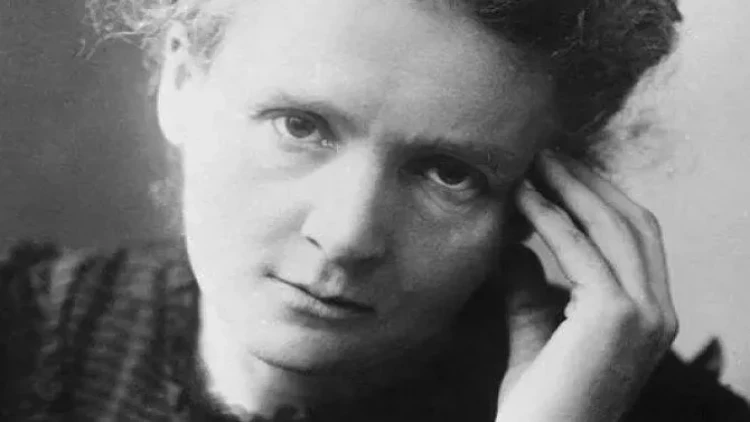 Tarix boyu qadınların hüquqları kişilərlə bərabər olsaydı, eyni imkanlar tanınsaydı nə olardı?