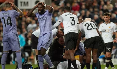 Diakabinin aldığı zədə karyerasını bitirəcək?