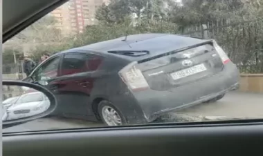 Bakıda “Prius” avtobusla toqquşdu - VİDEO