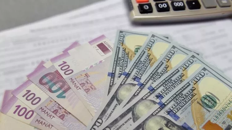 İqtisadçıdan dollarla bağlı mühüm açıqlama