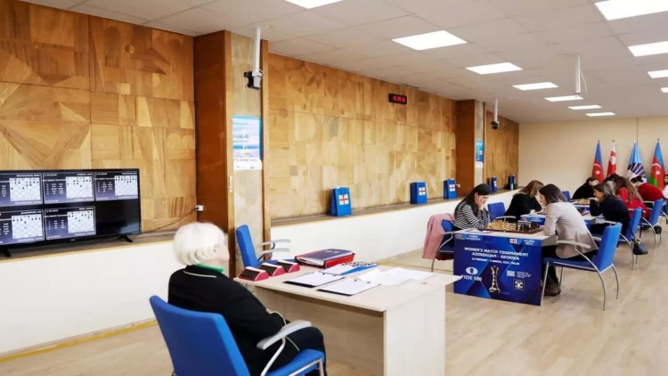 Şahmatçılarımız Gürcüstana qalib gəldi - FOTO