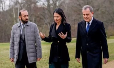 Bayramovla Mirzoyanın danışıqları başa çatdı - YENİLƏNİB - FOTO