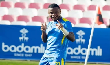 “Kəpəz”in legioneri: “Kabablarınızdan doymuram”