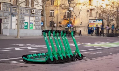 Bolt elektrikli skuterlərini necə düzgün istifadə etmək olar: zəruri təhlükəsizlik standartları - FOTO