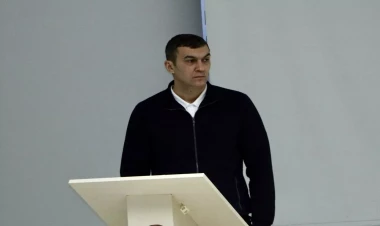 Fərid Cəlalov: “Yığmanın yenilənməyə ehtiyacı var”