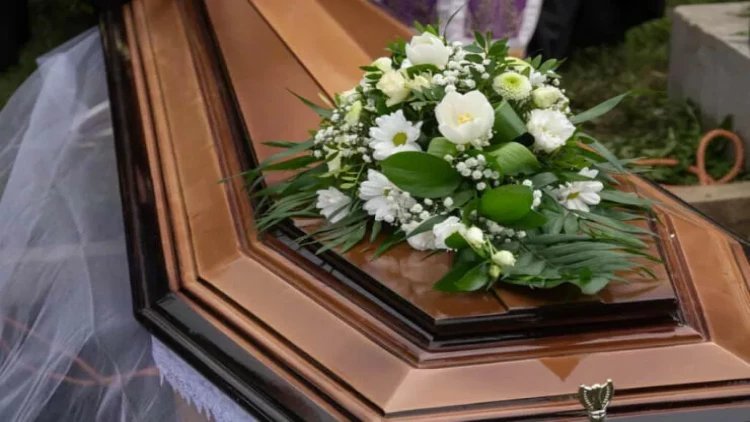 Müsabiqəsinin qalibi olan aktrisa vəfat etdi - FOTO