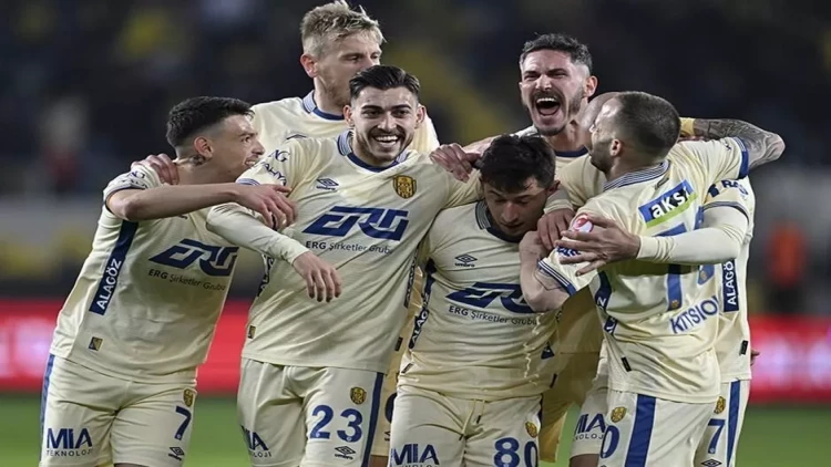 “Fənərbaxça”dan kuboka vida