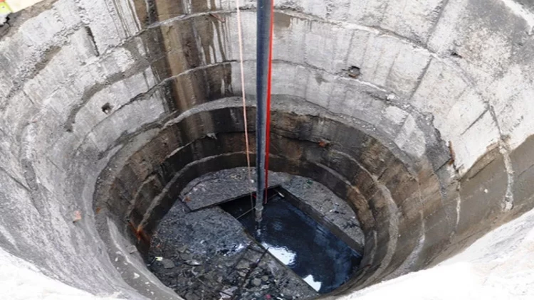 Azərbaycanda 21 illik sirrin üstü açıldı: ərini öldürüb su quyusunda basdırıb