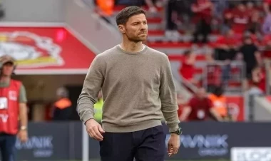 “Bayer”in baş məşqçisinə dördqat maaş təklifi