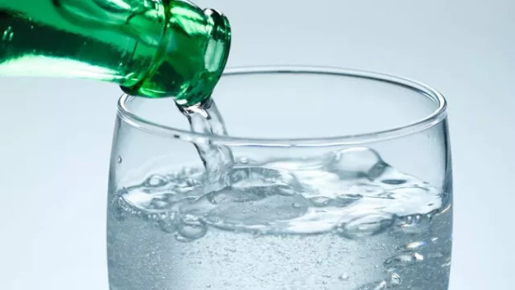 Qazlı suyu içmək faydalıdırmı? - Maraqlı ARAŞDIRMA