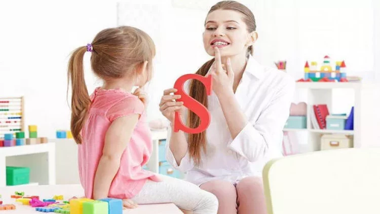 Azyaşlıların gec danışması problemə çevrilib: Loqopedlərə müraciətlər artdı - VİDEO