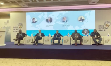 Fransanın müstəmləkələri Bakıdan  kömək istəyir