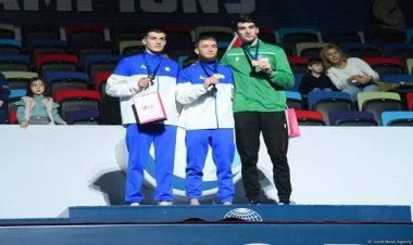 Bakıda Dünya Kubokunun qaliblərinin mükafatlandırılması mərasimi keçirilib - FOTO