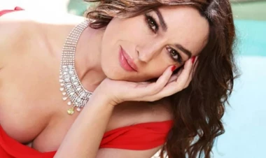 59 yaşlı Monika Belluççi məşhur jurnalın siması oldu - FOTO