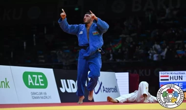 Fətiyev ilk qızıla şərh verib