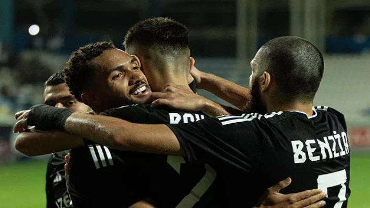 UEFA yenə “Qarabağ”dan yazdı