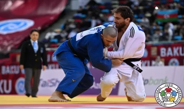 “Böyük dəbilqə”: Hidayət Heydərov və Zelim Tçkayev çempion olub - FOTO