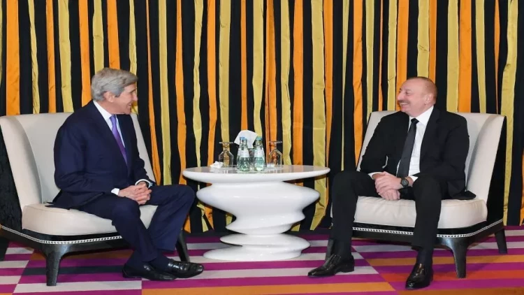 İlham Əliyev Münxendə ABŞ Prezidentinin iqlim üzrə xüsusi nümayəndəsi ilə görüşüb - VİDEO - FOTO