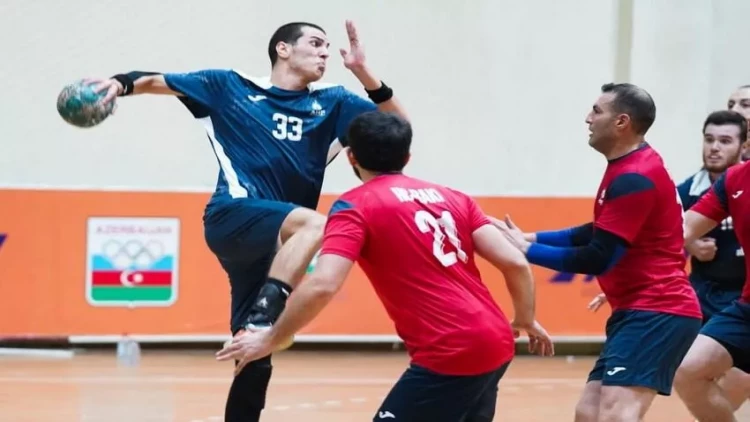 Həndbol üzrə Azərbaycan çempionatı: Lider ən yaxın izləyicisi ilə qarşılaşacaq