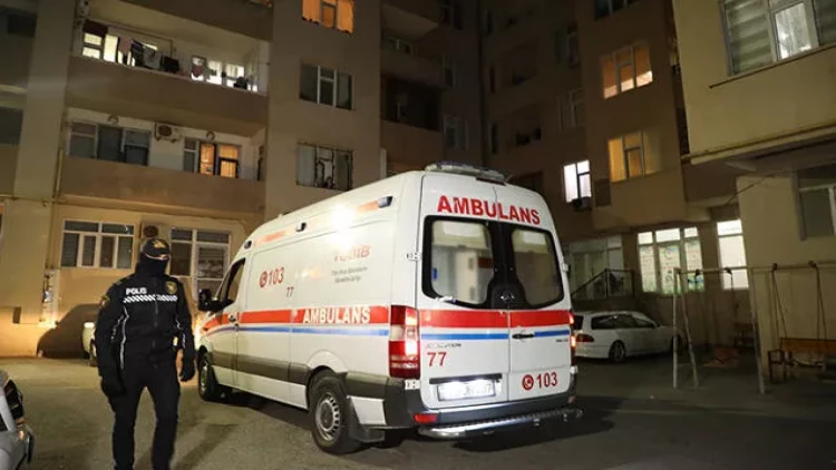 Üç ailə üzvünü öldürməkdə şübhəli bilinən şəxsin adı  daha 2 qətldə hallanır