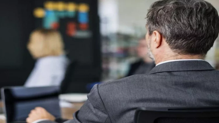 Bu bankın vəzifəli şəxsi 4 min manat cərimələndi