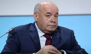 Mixail Şvıdkoy İlham Əliyevi təbrik edib