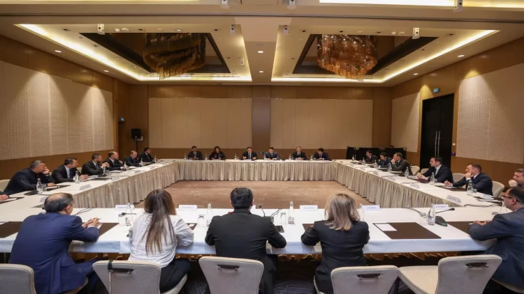 Ədliyyə Nazirliyi və KOBİA biznes assosiasiyalarla görüş keçirib - FOTO