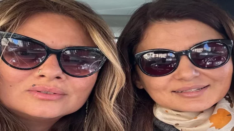 Əfsanəvi aparıcılar illər sonra görüşdü - FOTO