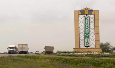 Kürdəmir sakini anasının başını buna görə kəsib - DETALLAR