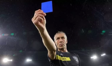 Futbolda inqilab: Göy vərəqə gəlir