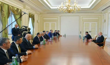 Prezident TBMM-nin üzvlərindən ibarət nümayəndə heyətini qəbul edib
