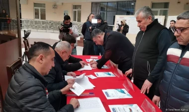 Cəzaçəkmə müəssisəsinin 39 saylı seçki məntəqəsində səsvermə davam edir - FOTO