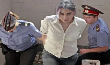 Rusiya bu qadının əxlaqsızlığından danışır - FOTO