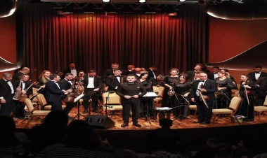Səid Rüstəmov adına Xalq Çalğı Alətləri Orkestrinin konserti keçirilib - FOTO