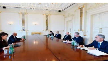 İlham Əliyev Saymon Stili qəbul edib - VIDEO