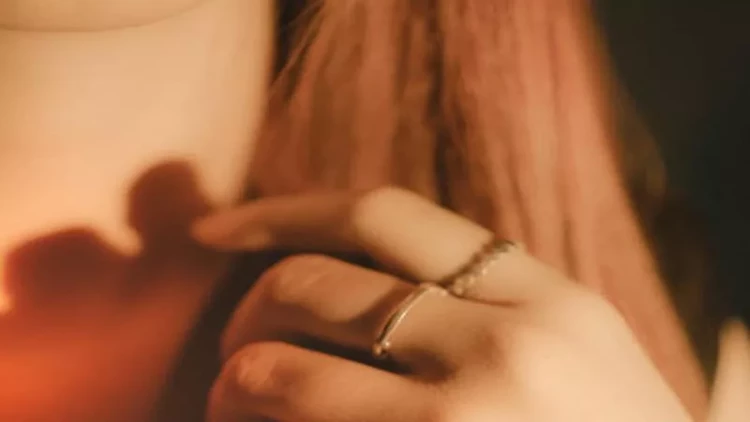 Azərbaycanda evini əxlaqsızlıq yuvasına çevirən şəxsə ağır cəza verildi