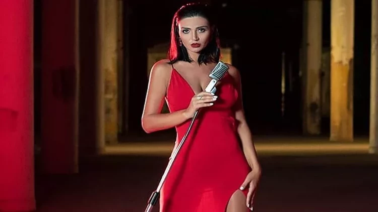 Sevincin idman zalından paylaşımı ÇOX DANIŞILDI - VİDEO