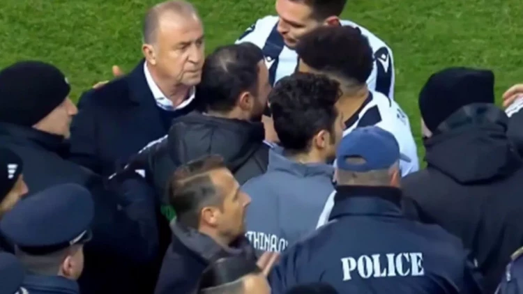 Fatih Terim və Luçeskunun oğlu dava etdi - Polis ayırmaqda çətinlik çəkib - FOTO