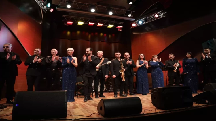 Qaya Dövlət Ansamblinin uğurlu premyerası – VİDEO - FOTO