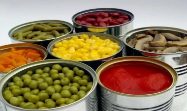 Vaxtı olmayanların “qida dostu” - Doğrudanmı konservləşdirilmiş məhsullar ziyanlıdır?